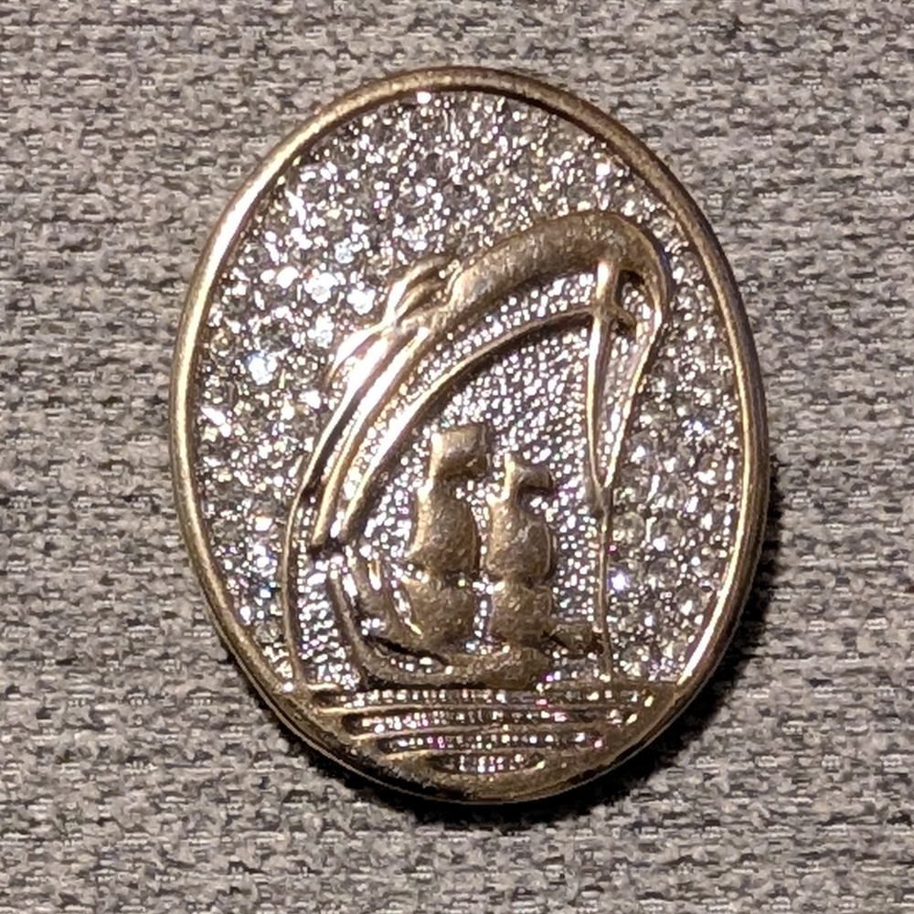 Vintage Brooch Boat Sailing Sea Life Gold Silver Oval Sailor Unsigned Pin 1.5 In